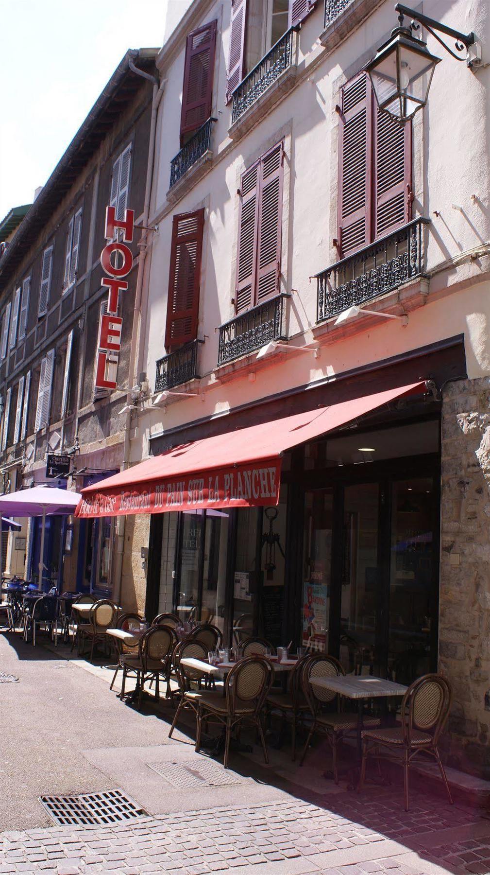 Hotel De La Gare Bayonne Exterior foto